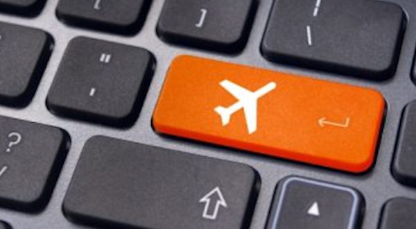 L'IP tracking fait-il changer le prix de votre billet d'avion : mythe ou  réalité ?