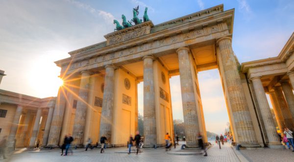 Berlin Porte de Brandebourg shutterstock